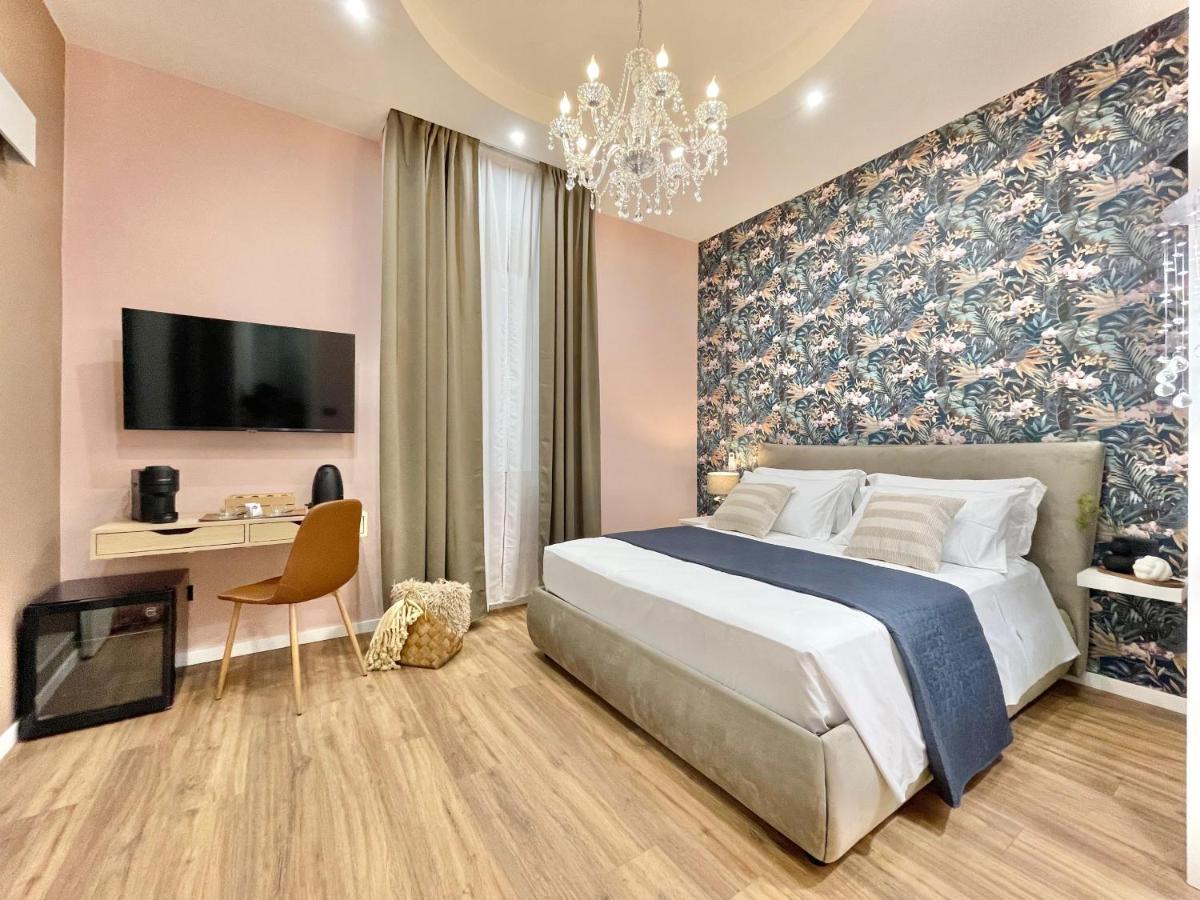 Regina Elena Rooms Пескара Экстерьер фото